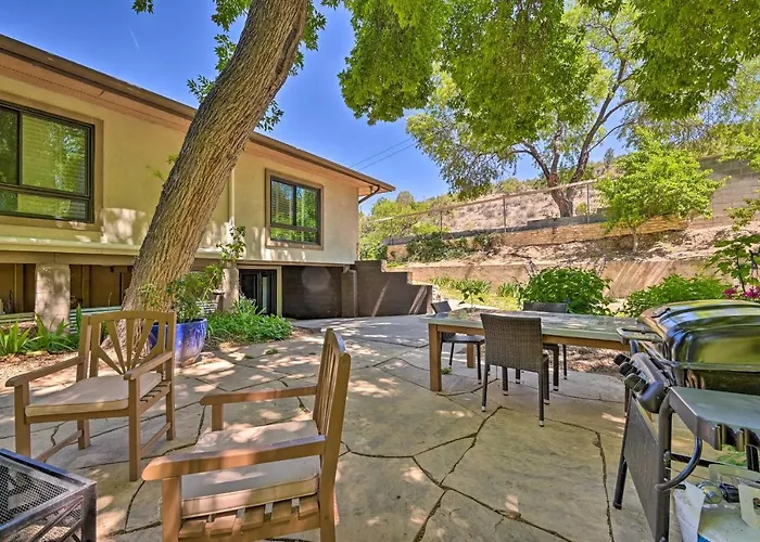 Guest With Patio In Arizona Wine Country